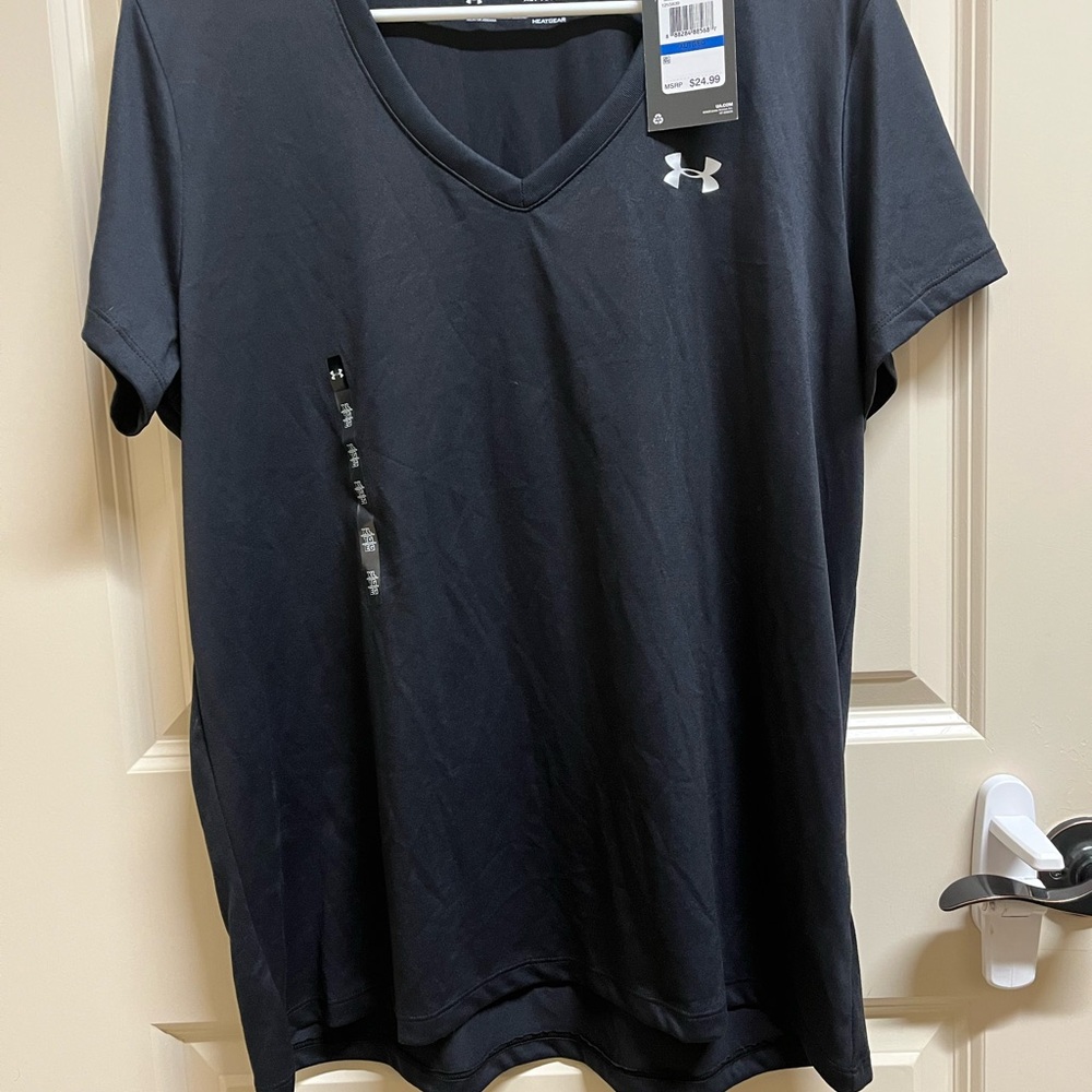 Under Armour Black V-Neck T-Shirt